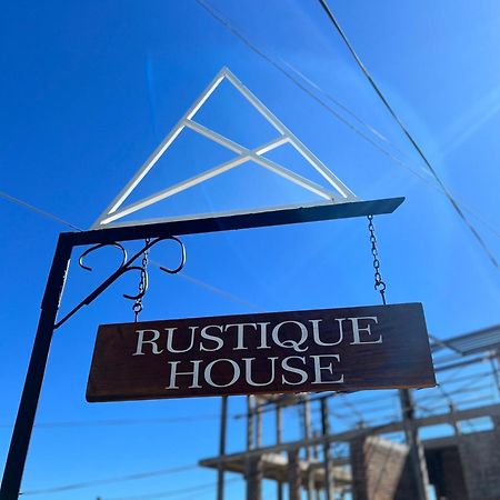 Rustique House Dbl Apartment นูวาราเอลิยา ภายนอก รูปภาพ