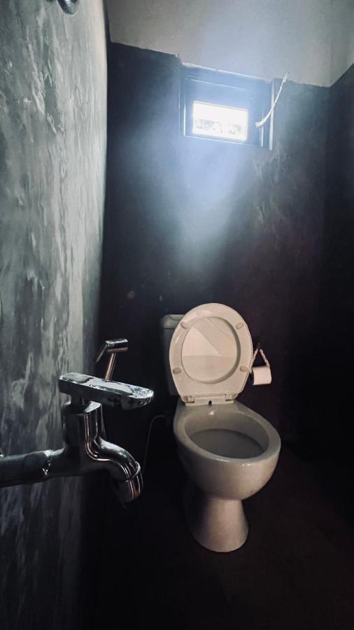 Rustique House Dbl Apartment นูวาราเอลิยา ภายนอก รูปภาพ